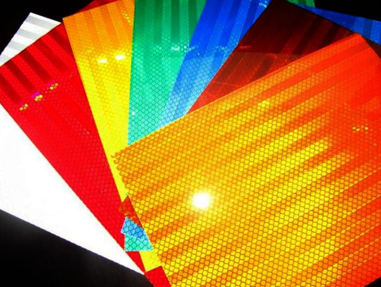 Nhãn decal phản quang